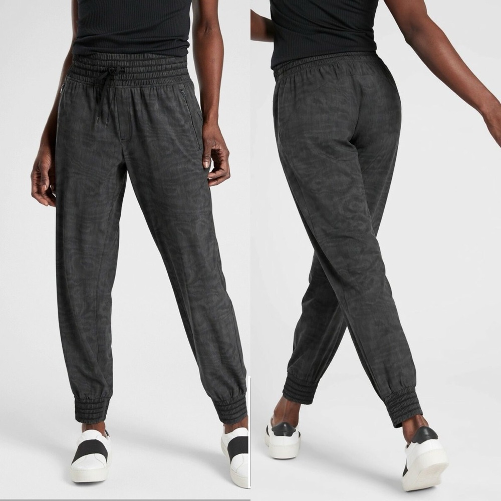 Athleta Camden Printed Jogger 8